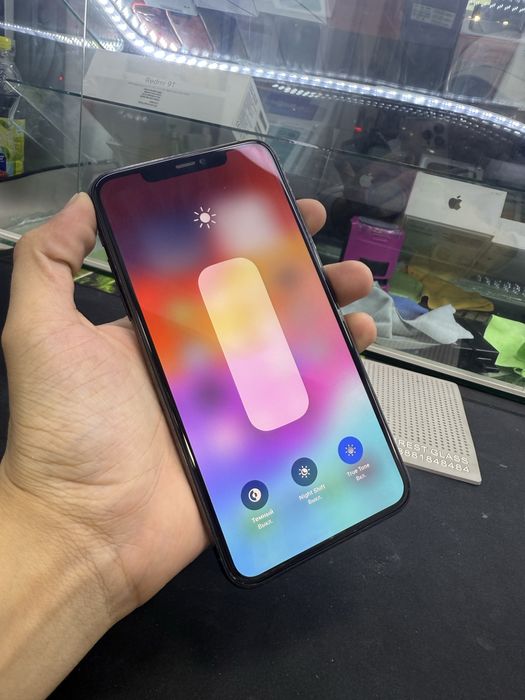 iphone 11 Pro max 64Gb