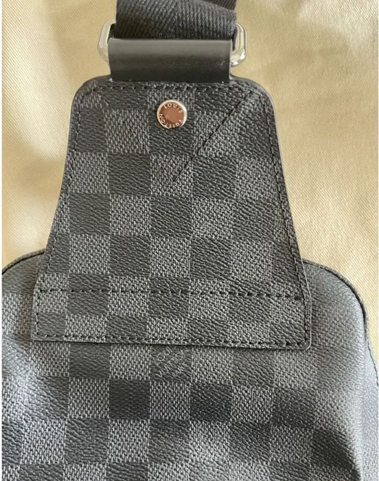 Мъжка чанта Louis Vuitton Avenue Sling Bag