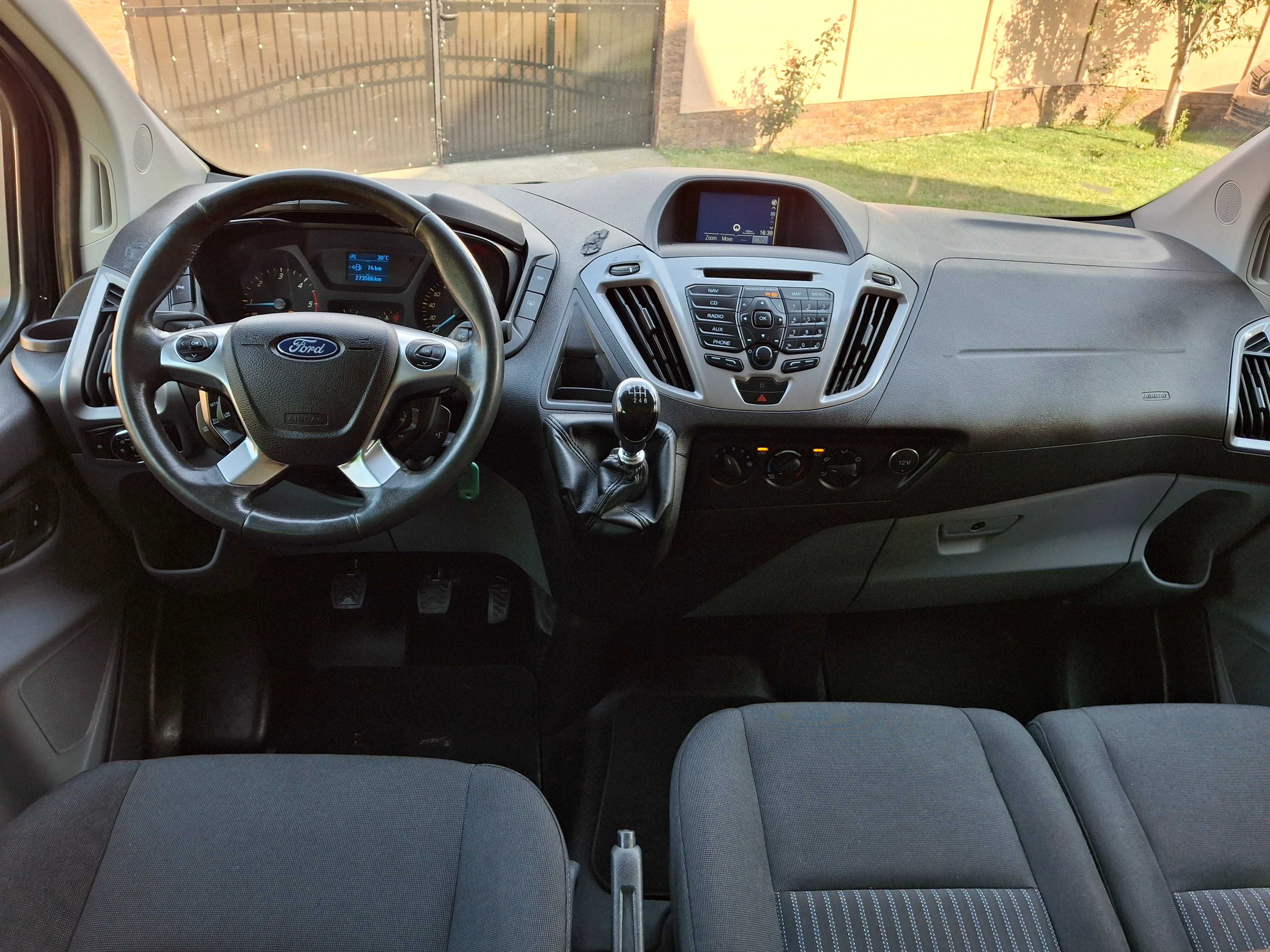 Ford Transit tourneo custom model lung XXL 9locuri Motor 2.0 tdci eur6
