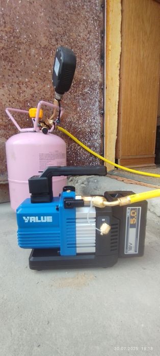 Продам вакуумный насос