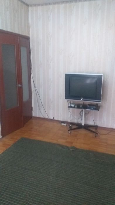 Kvartira ijaraga Yakkasaroy qushbegida 1 ta bolaga joy bor