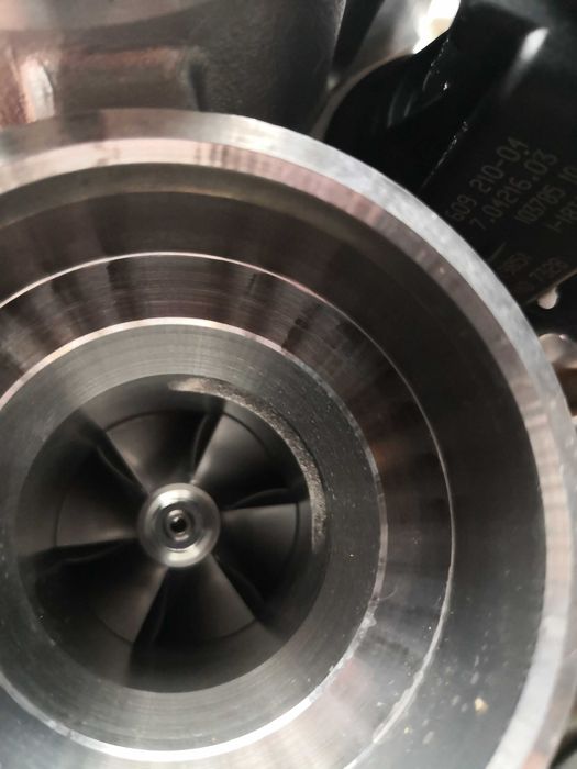 Vând turbina bmw oem