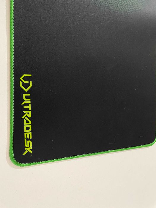 Гейминг подложки Ultradesk