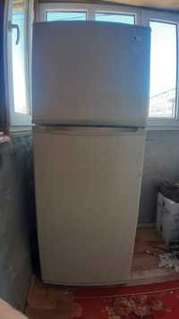 Холодильник 70000