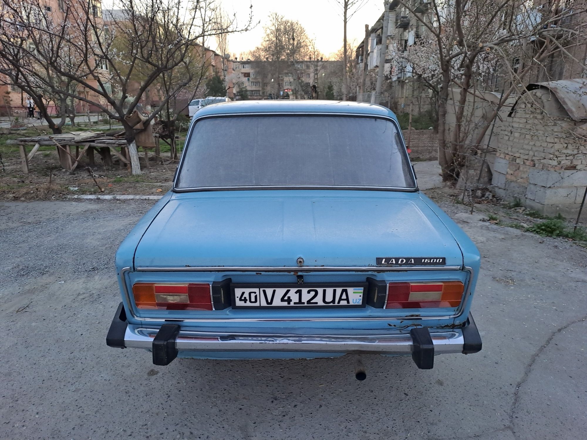 Vaz 2106.    1987 yil