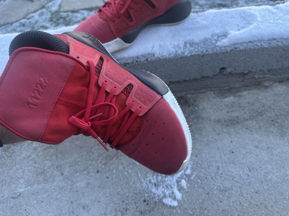 Маратонки 44 номер Adidas