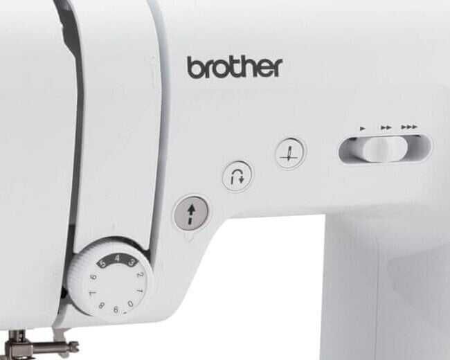 Шевна машина Brother FS40s 40 шева дигитален дисплей много настройки