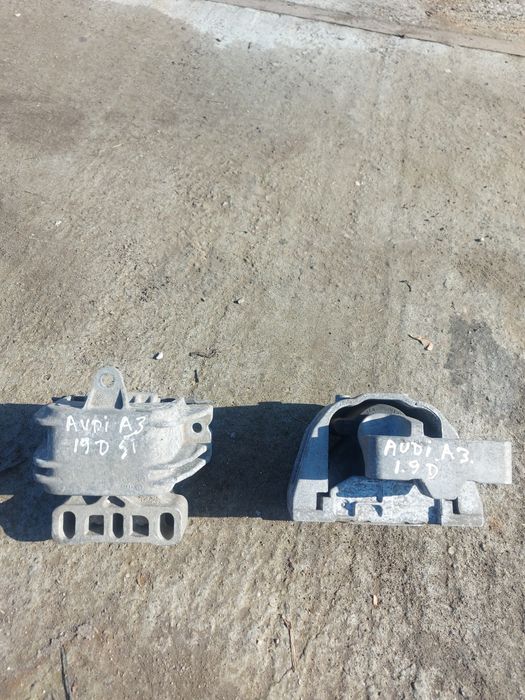 Suport Motor și Cutie Stânga Dreapta Audi A3