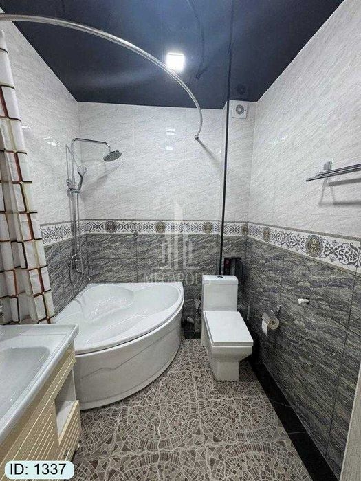 kvartira sotiladi dubleks №1337 6-mikrorayon T.Farog'iy xokim zapravka