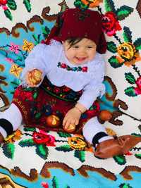 Costum popular pentru fetite de Maramures complet