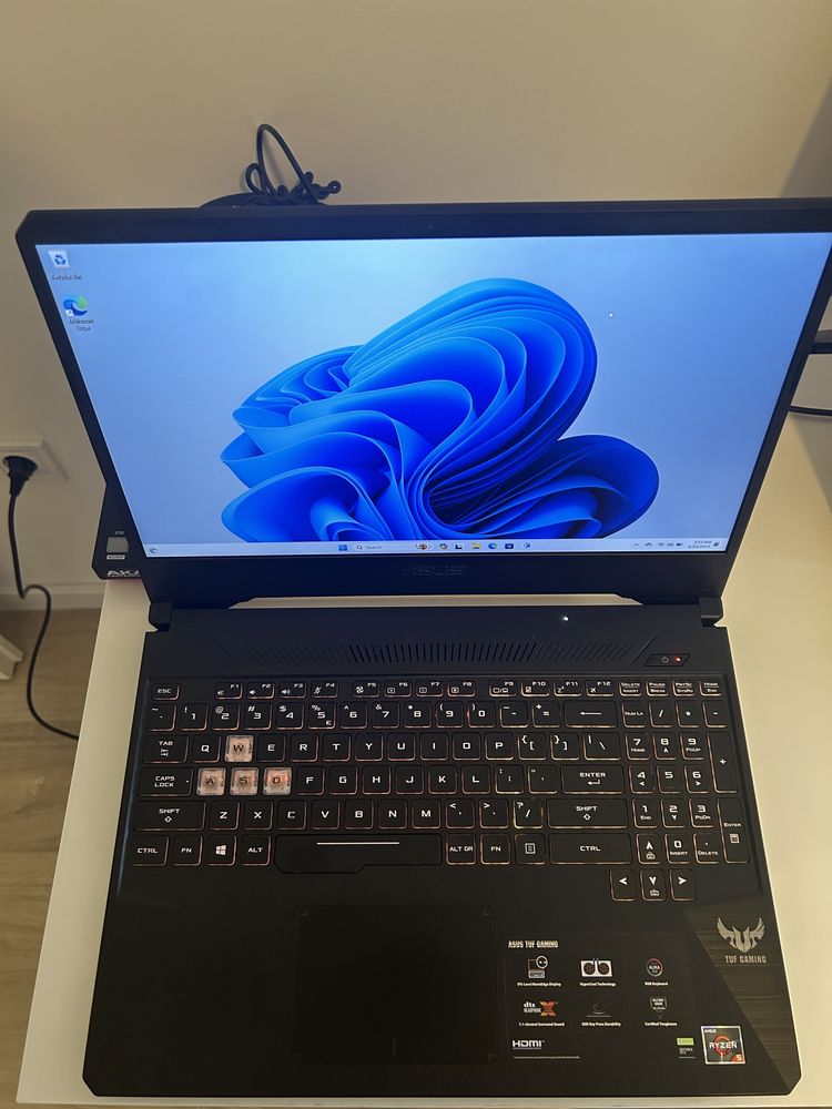 Laptop Gaming ASUS TUF Gaming FX505DT-BQ180