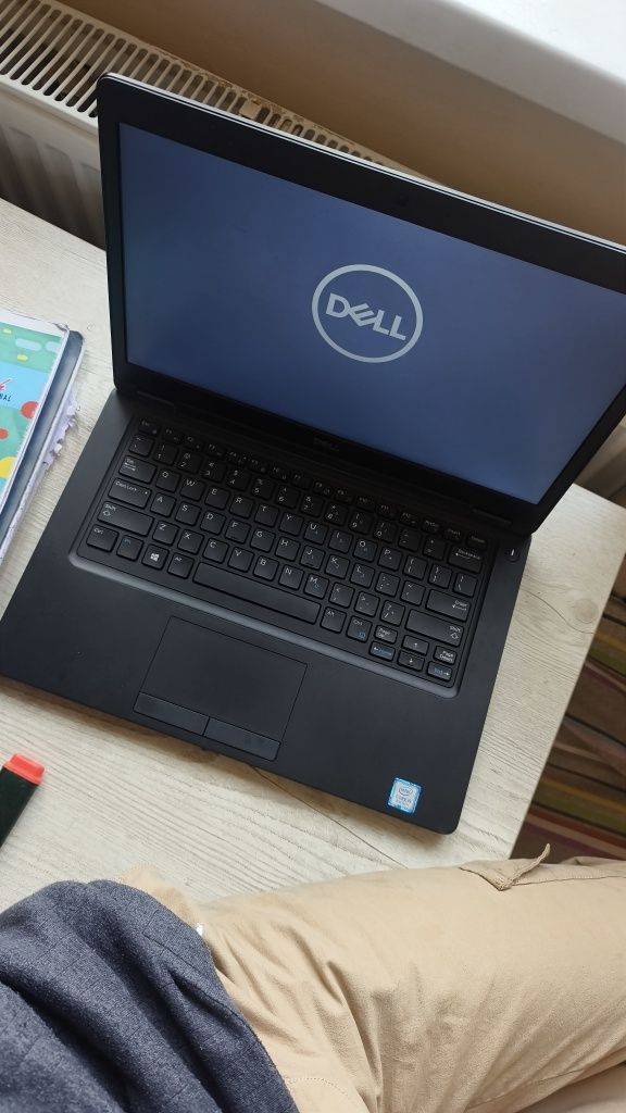 Dell Laptop i5 , 8th gen