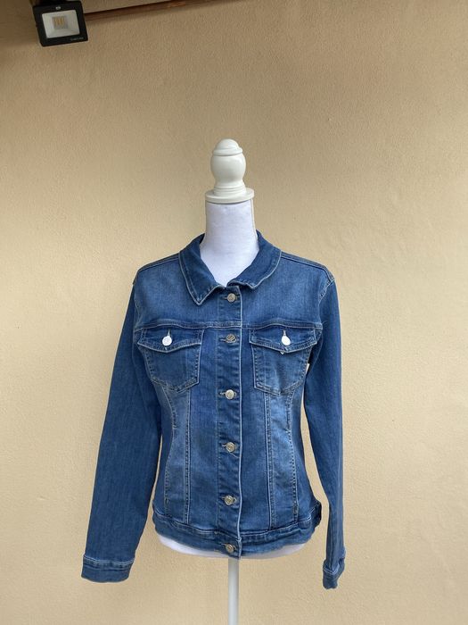 Jacheta denim pictata manual