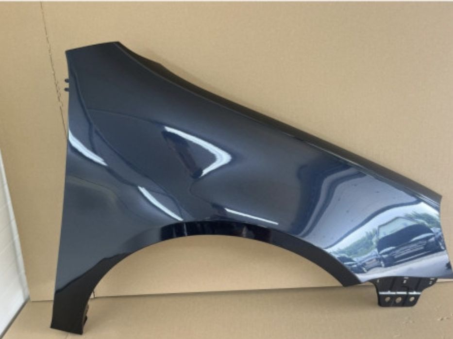 Aripa dreapta noua Vopsita albastru LC5F Volkswagen Golf 5 V 2004-2008
