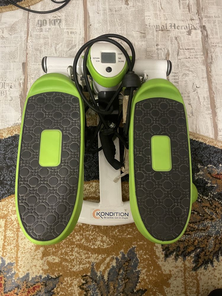 Stepper fitness cu corzi