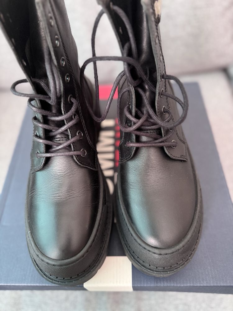 Боти Tommy Hilfiger 38 номер