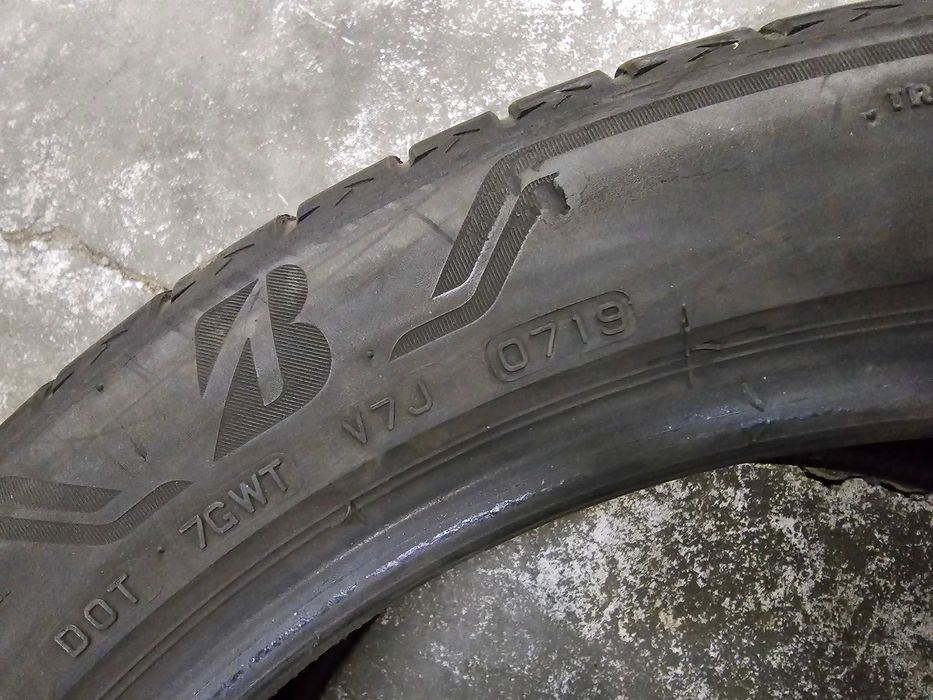4бр.Летни гуми 285 40 21 Bridgestone