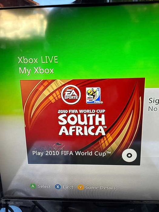 Xbox 360 White + Joc + Controller