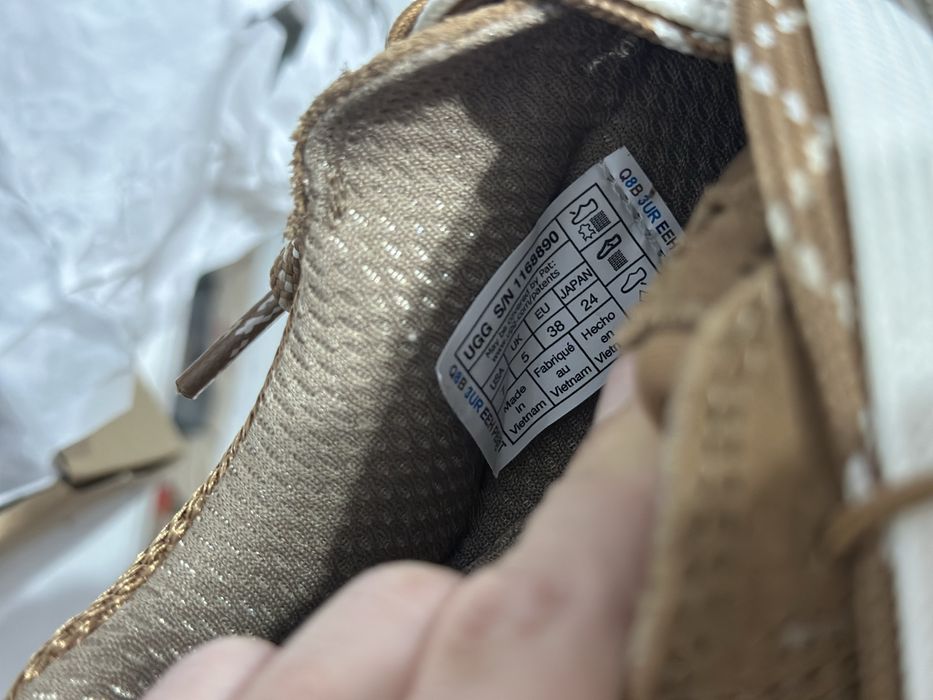 Ugg noi in cutie Lo Lowmel