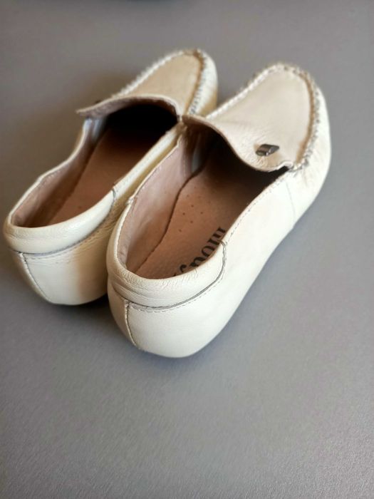 Продам мокасины на мальчика