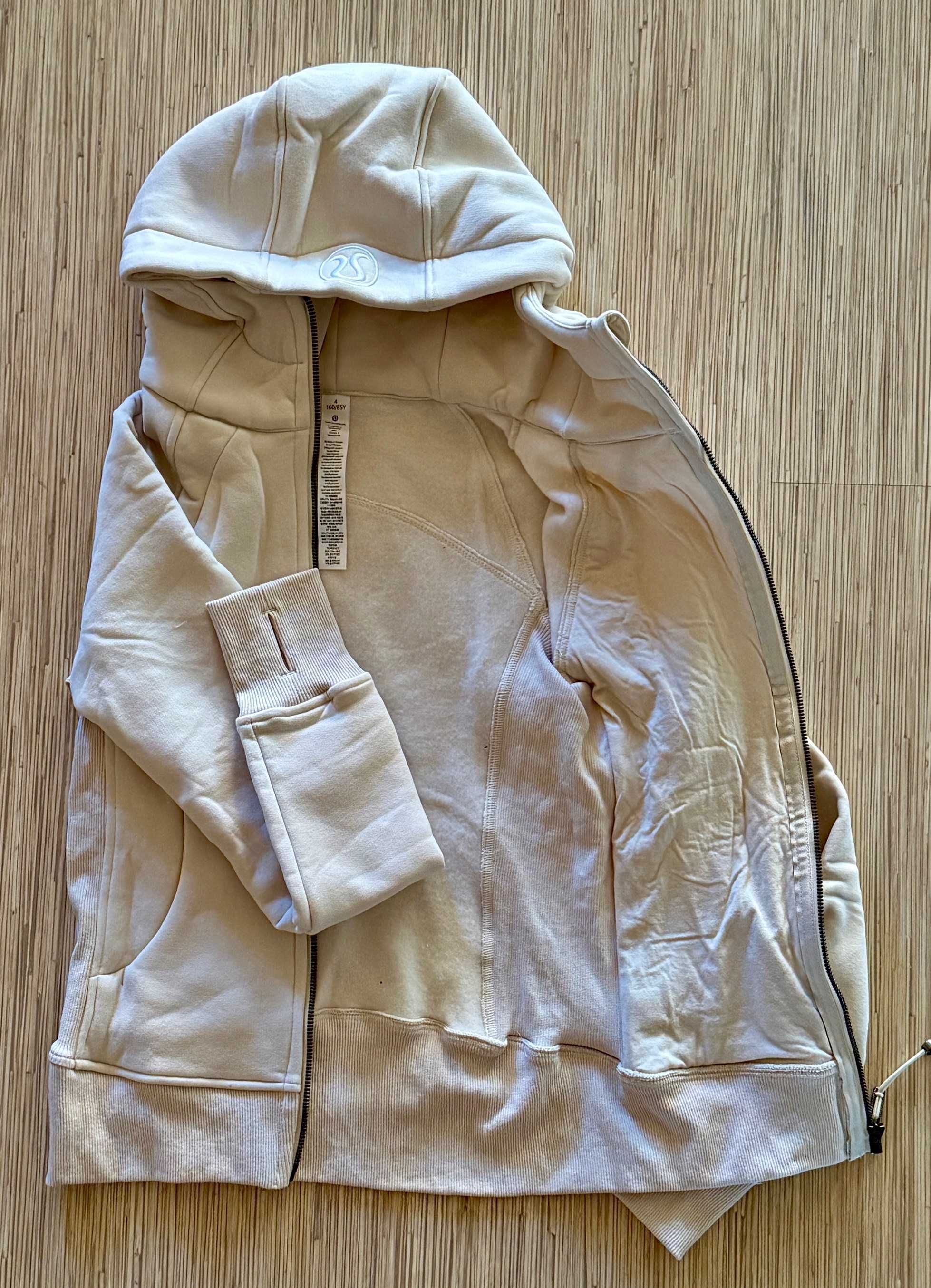 Lululemon суичър