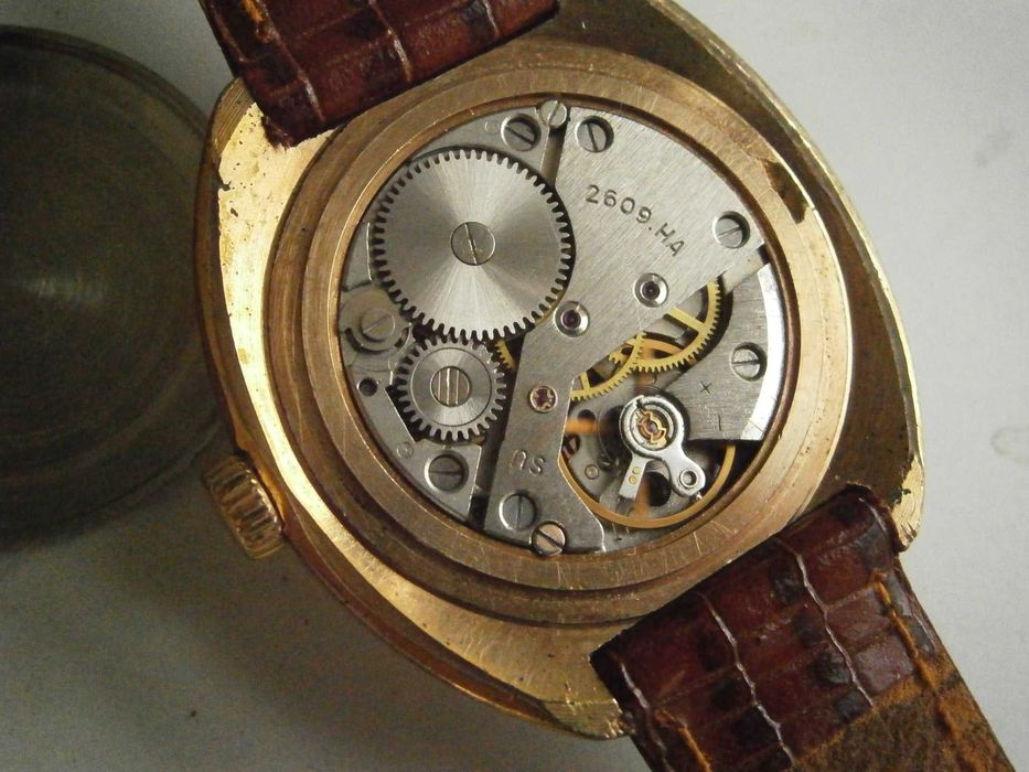 RAKETA/Versailles; Версай/; кал. 2609, XL каса 39,0мм, Au, СССР, ТОП!