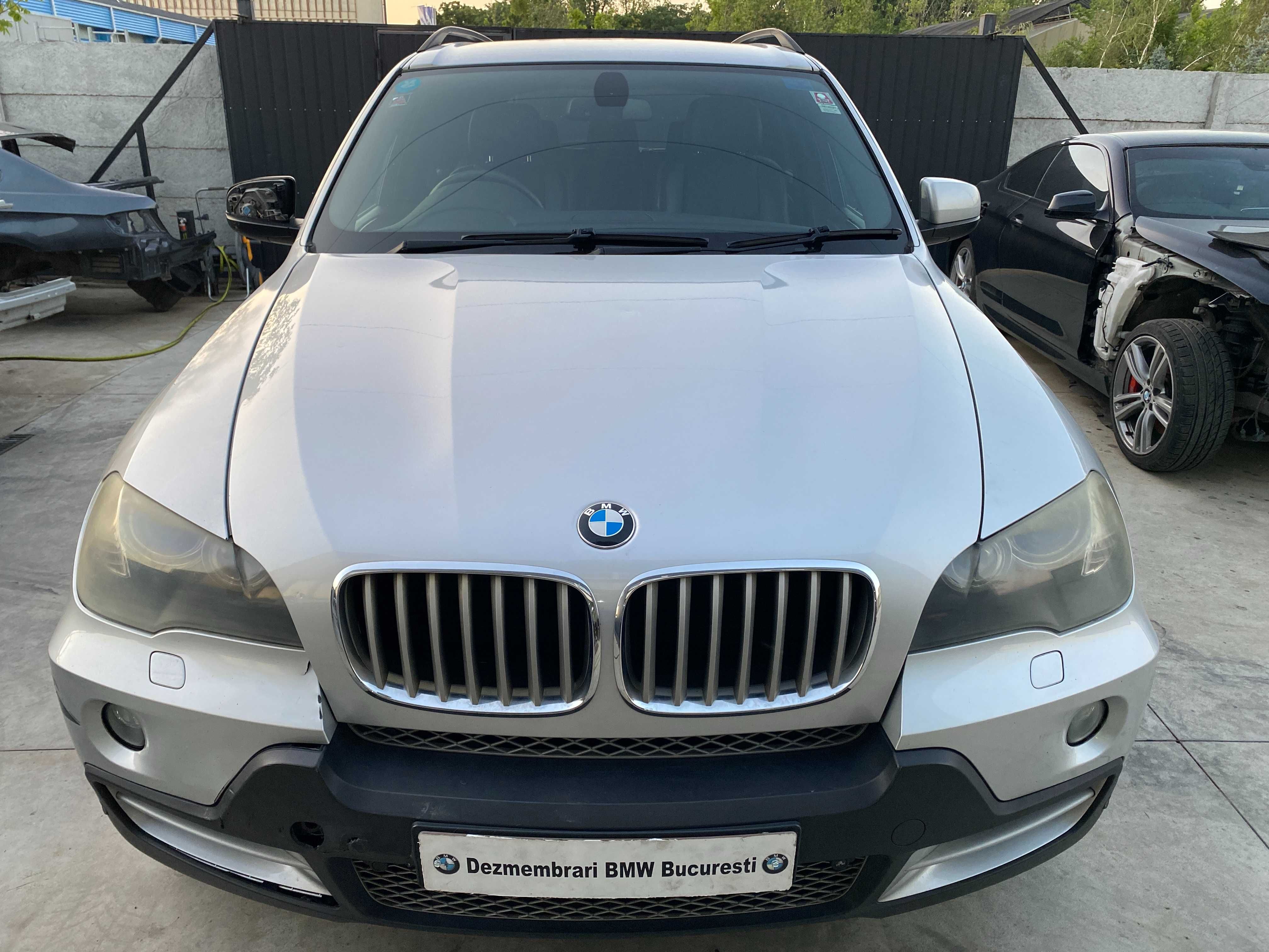 Dezmembrez BMW X5 E70 3.0sd 286cp 2008