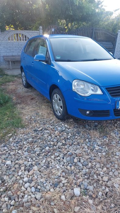 Vând Volkswagen Polo