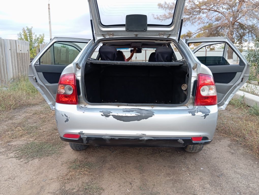 Продам Priora 7172