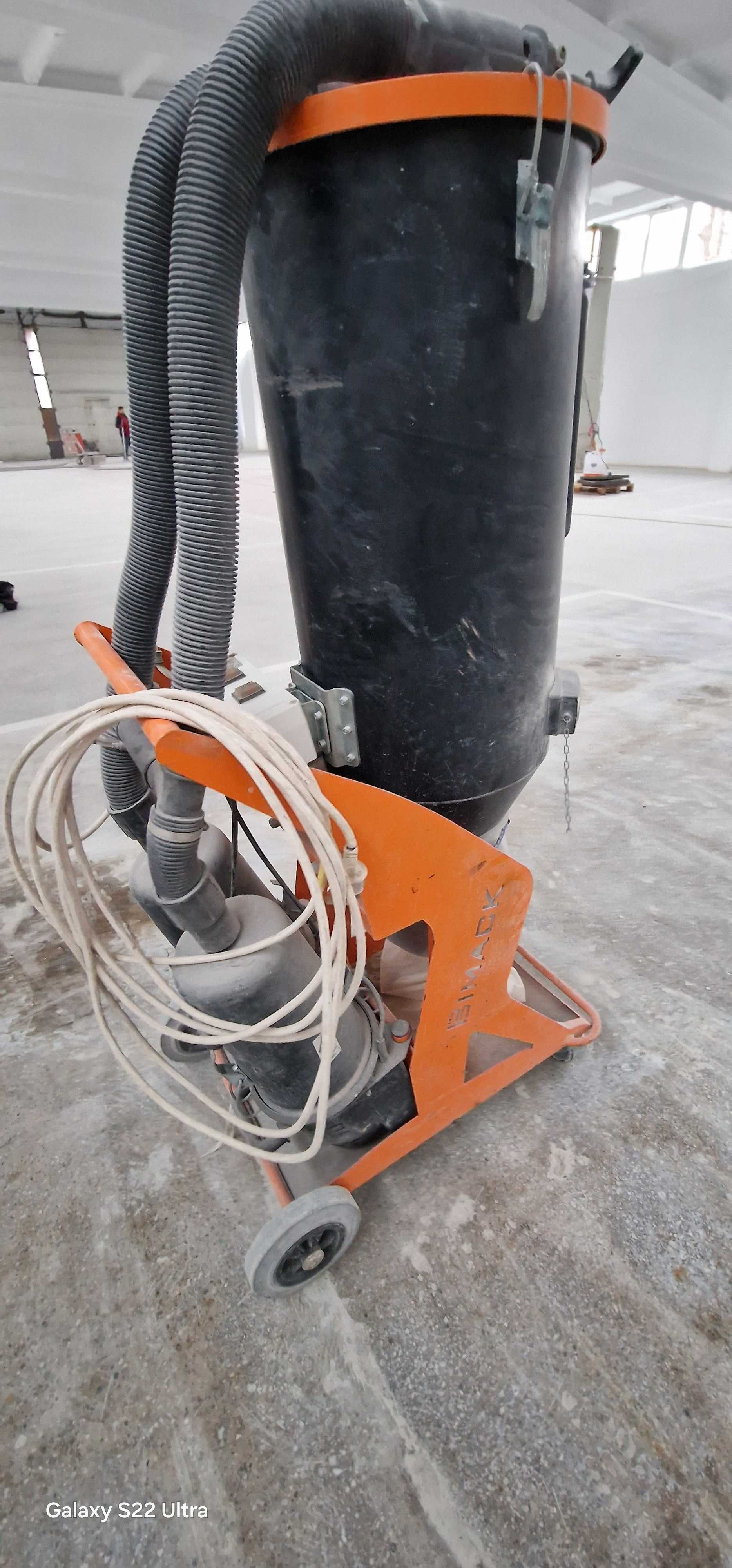 Aspirator industrial de praf