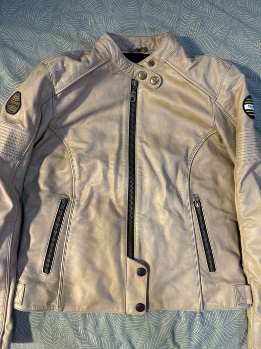 Дамско кожено мото яке Triumph