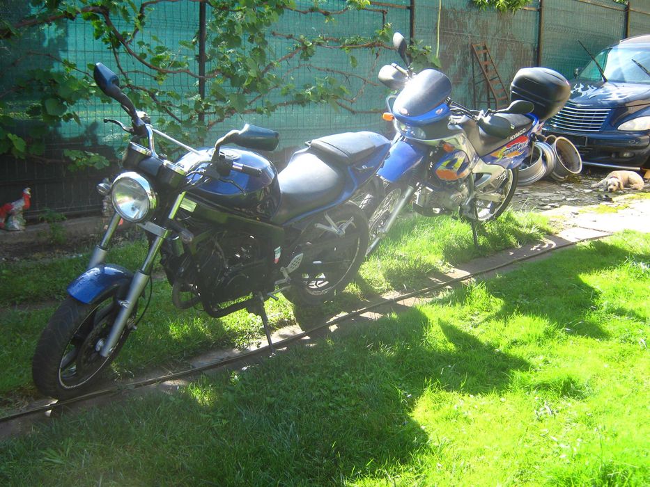 Moto Yamaha 400 XS 1984