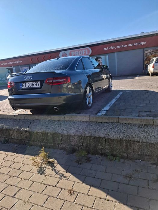 Vând Audi A6 2010