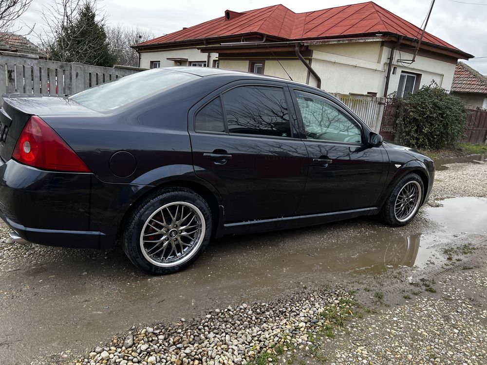 Ford Mondeo ST V6 3.0 benzina