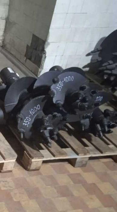 Забурник, бур скальный Ø 350 мм L=1000 мм для гидробура (ямобура).