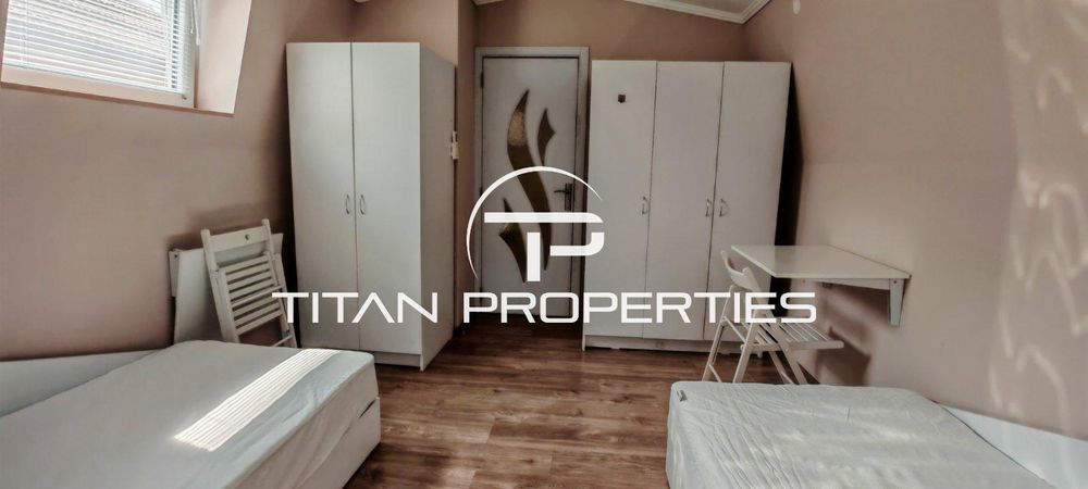 Дава се под наем Едностаен апартамент в Пловдив, Център - 30 кв.м за 306 € - Снимка #1