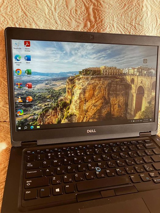 Лаптоп Dell Latitude 5490 14 inch i5-8350U 256GB M2 16 RAM Win10 Pro