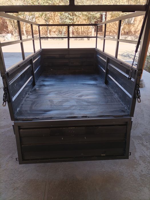 Притцеп сотилади