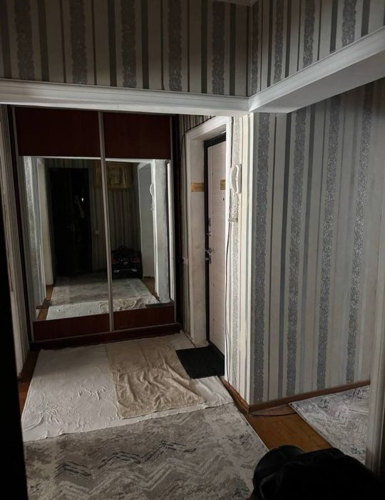 Срочно! Квартира на Себзар -Корзинка 3*4/3/9 общ пл 90м с обстановкой