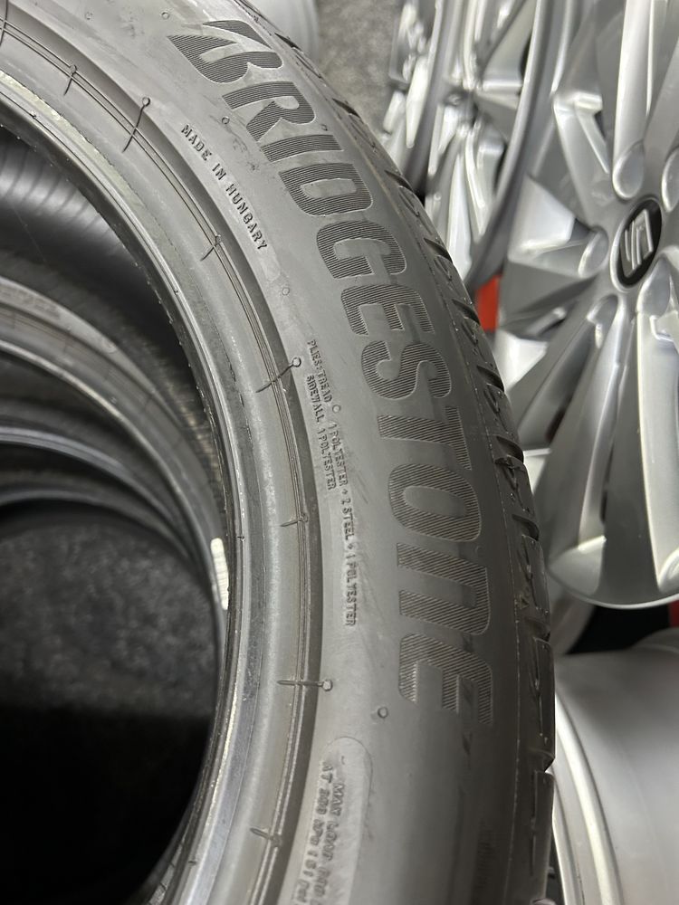 Гуми 225/50/18 Bridgestone Turanza 4 броя дот 5021