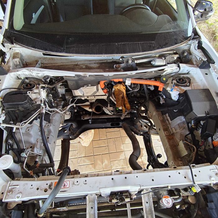 Dezmembrez MITSUBISHI OUTLANDER PHEV 2015 -  sau asa cum este