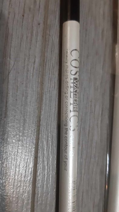 Creioane pentru ochi