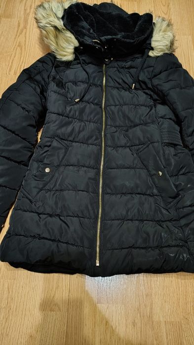 Geaca de iarna Zara cu blăniță pentru fete