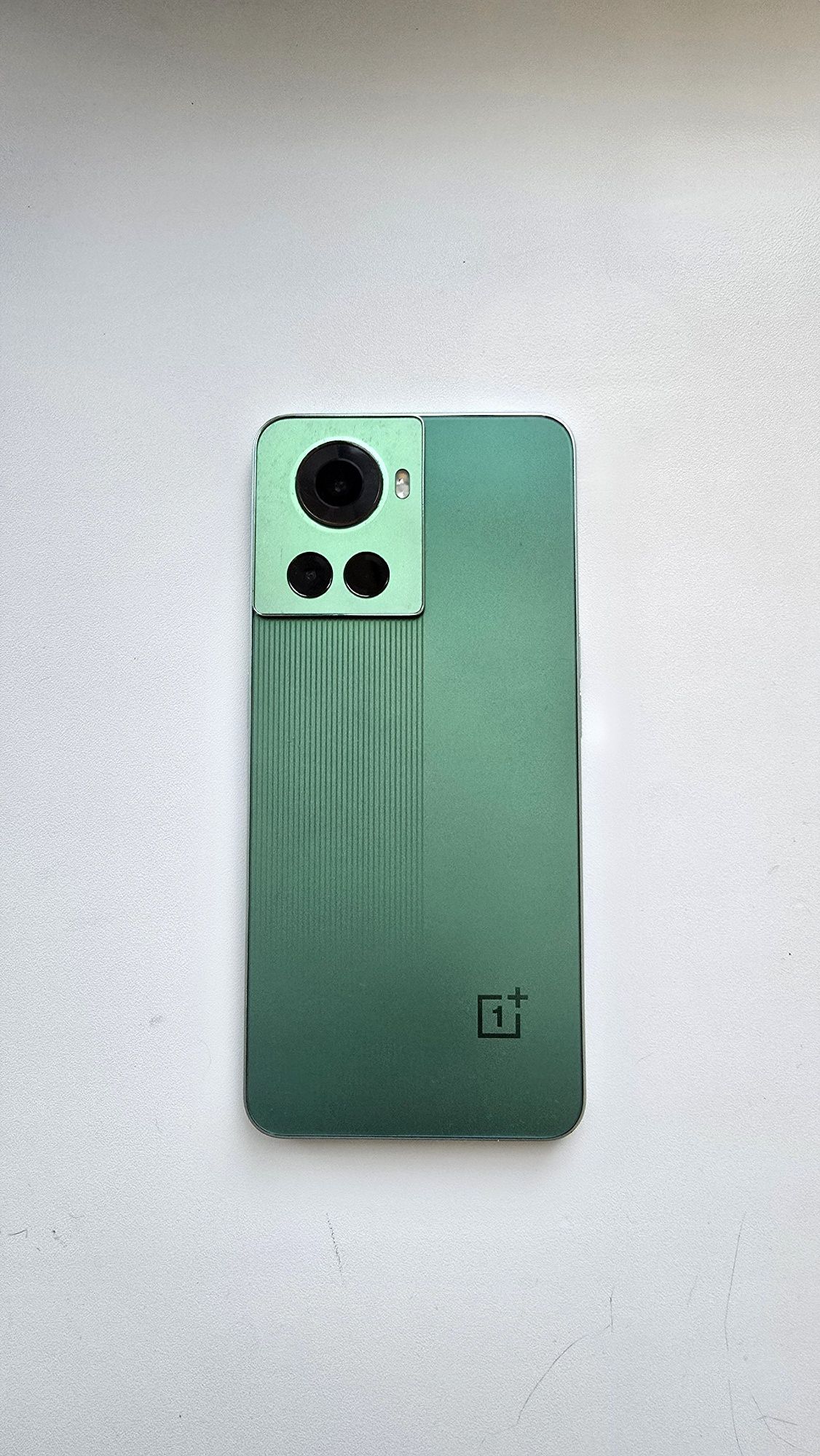 ONE PLUS 10R топ
