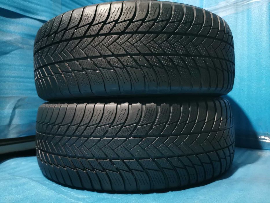 225 60 17 bridgestone m+s 2 buc