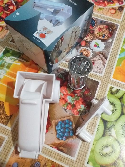 Мелачка за орехи, бадеми, лешници и др. Орехомелачка!