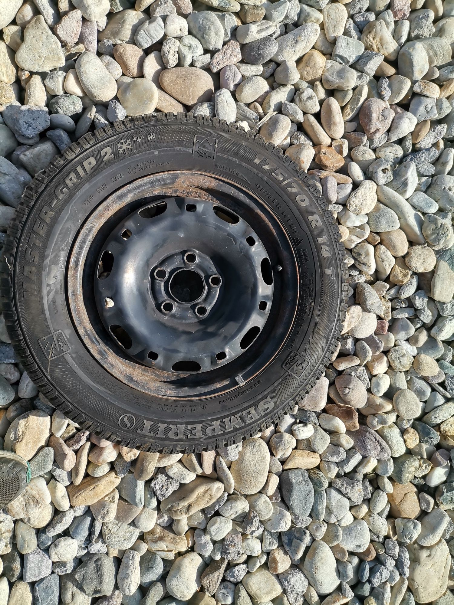 Set de 4 jante Oțel5x100 Polo Fabia Ibiza cu anvelope iarna175/70r14