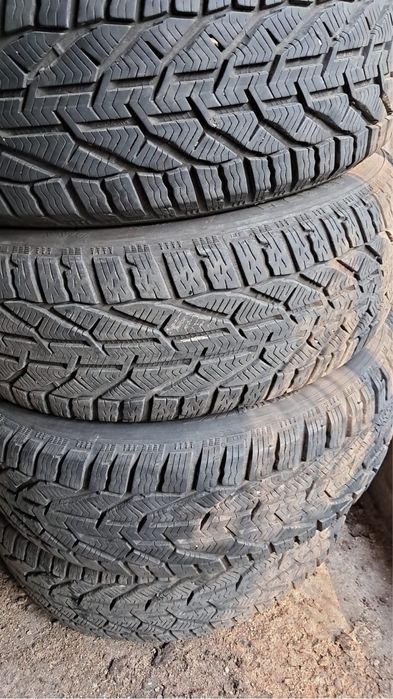 Vand anvelope 215/55/16 m+s