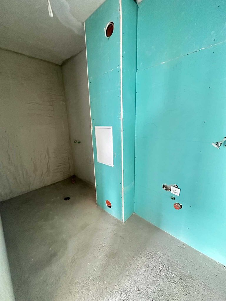 Продава се Двустаен апартамент в Пловдив, Гагарин - 75 кв.м за 1193 €/кв.м - Снимка #5