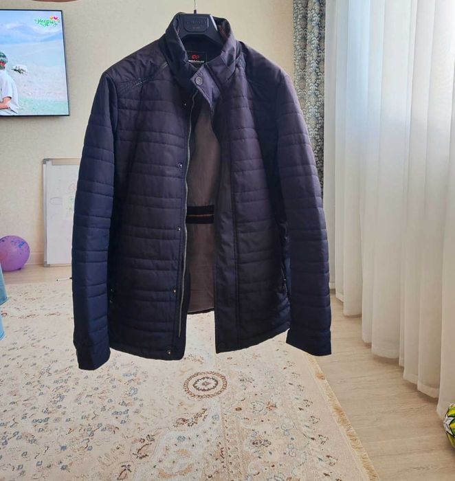 Мужская весення куртка